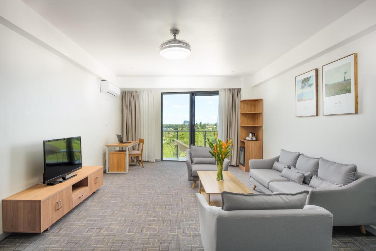Nalagi Hotel Nadi Buitenkant foto